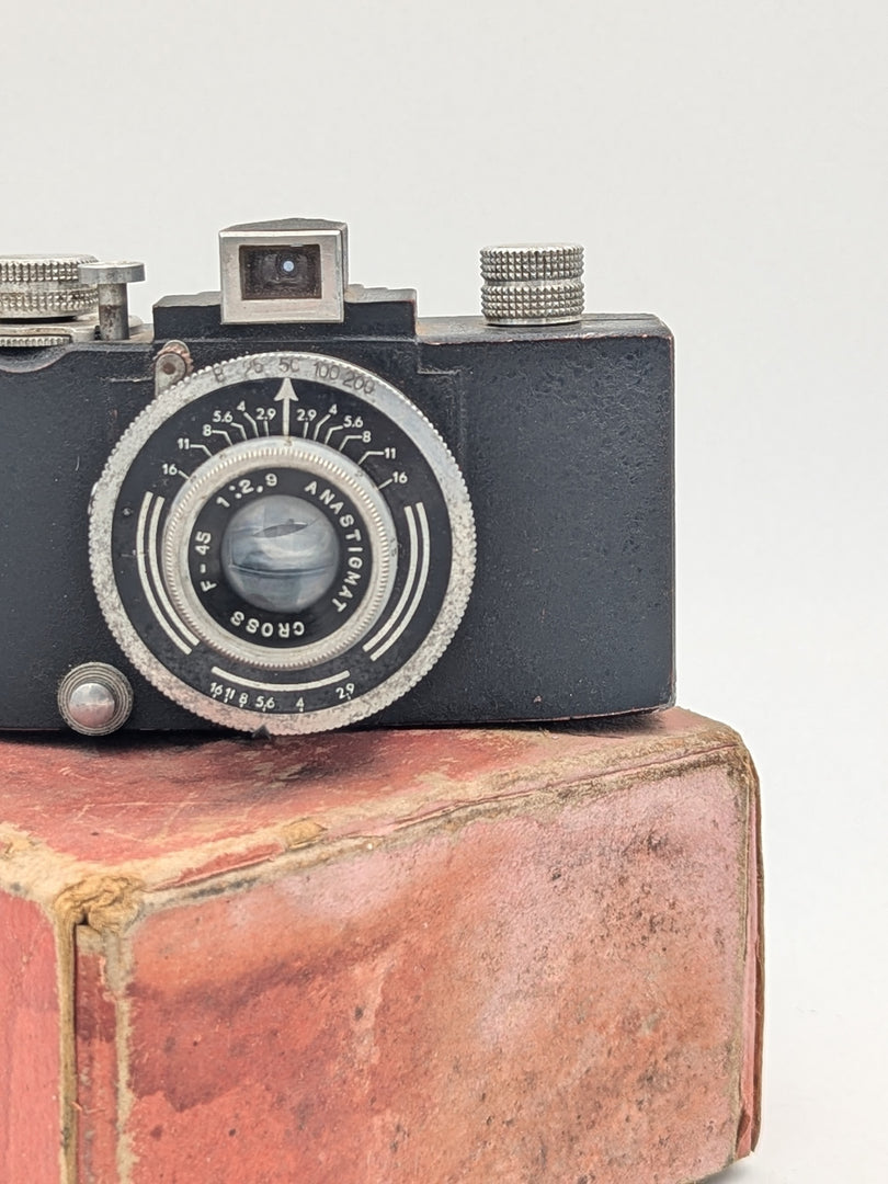 Appareil Photo – SEM Kim (v. 1950)