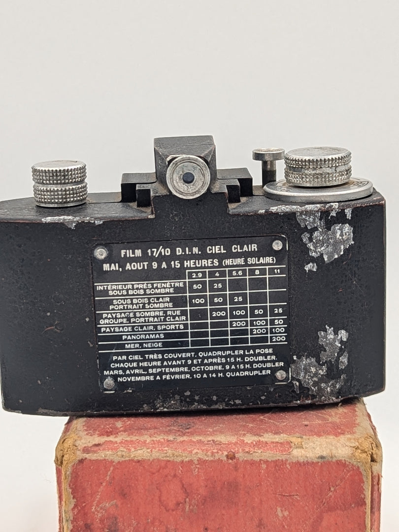 Appareil Photo – SEM Kim (v. 1950)