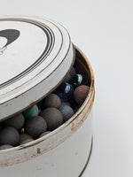 Load image into Gallery viewer, Boîte en Fer "Pierrot" &amp; Collection de Billes Anciennes