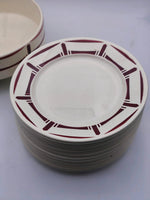 Load image into Gallery viewer, Service de Table "France Louise" – Décor Géométrique Bordeaux