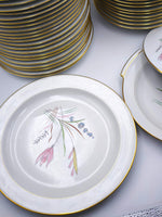 Load image into Gallery viewer, Somptueux Service de Table "LF" – Décor Floral &amp; Dorure (47 pièces)