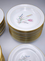 Load image into Gallery viewer, Somptueux Service de Table "LF" – Décor Floral &amp; Dorure (47 pièces)