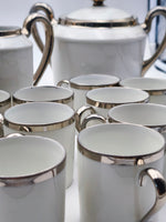 Load image into Gallery viewer, Service à Café de Prestige – Bernardaud &amp; Cie (B &amp; Cie) Limoges – 26 pièces
