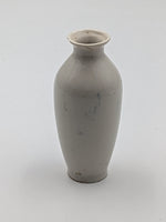 Load image into Gallery viewer, Mini Vase en Porcelaine – Décor Bleu &amp; Blanc