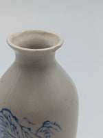 Load image into Gallery viewer, Mini Vase en Porcelaine – Décor Bleu &amp; Blanc