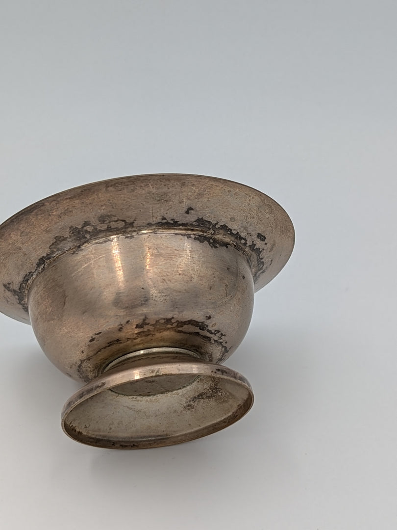 Bol à Piédouche en Métal – Patine Authentique