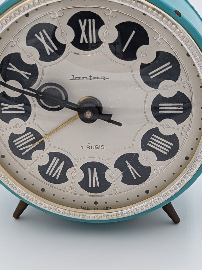 Réveil Mécanique – Jantar "4 Rubis" (URSS)