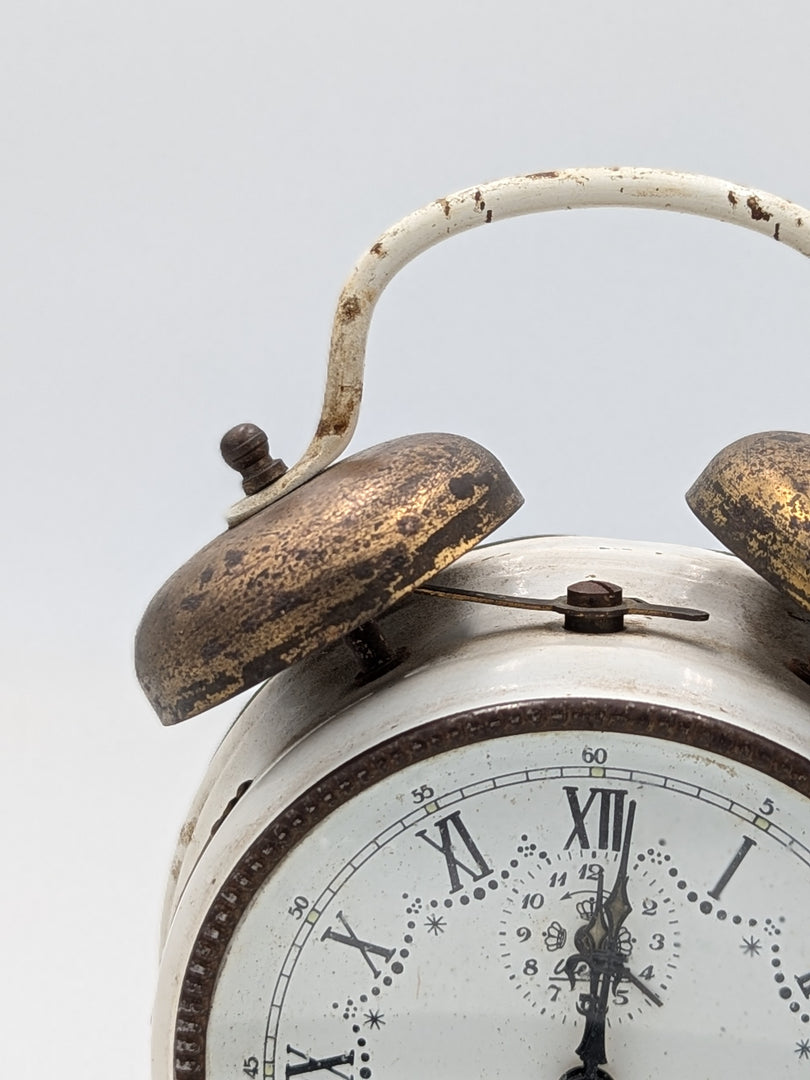 Réveil Ancien à Double Cloches – Esprit Manufacture