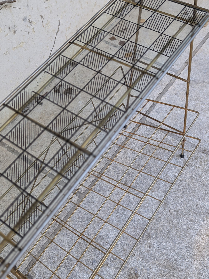 Porte-revue – Laiton & Plateau de Verre Sérigraphié